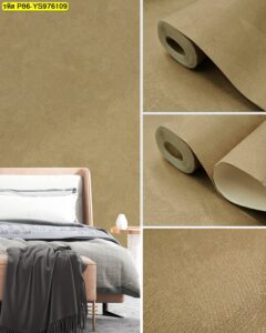 วอลเปเปอร์สีทองเบจลายผิวเรียบหรู เพิ่มความอบอุ่นให้ห้องนอนสไตล์มินิมอล